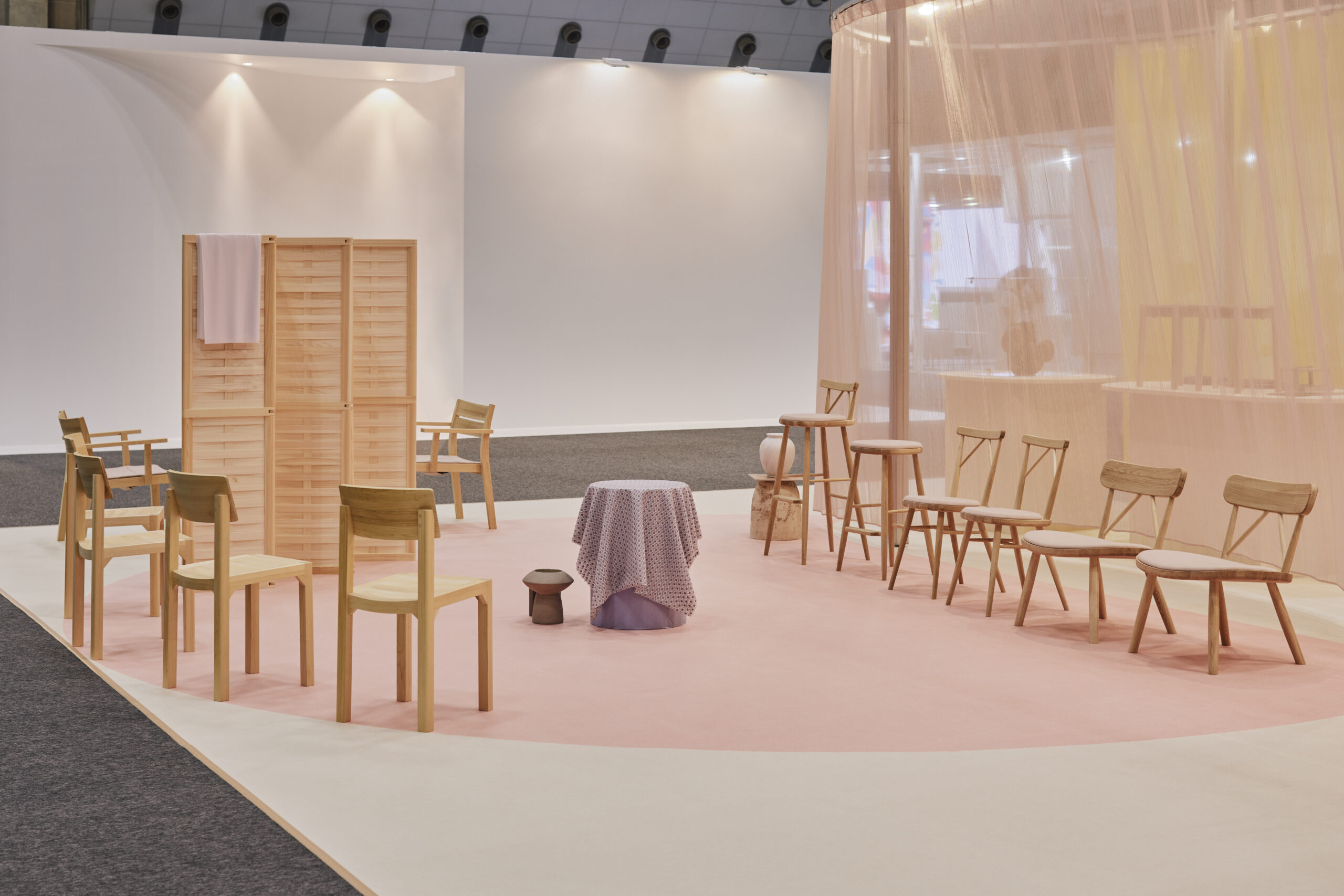 ORGATEC TOKYO 2024: なんでも作るよ | Living in Harmony With｜イメージ2